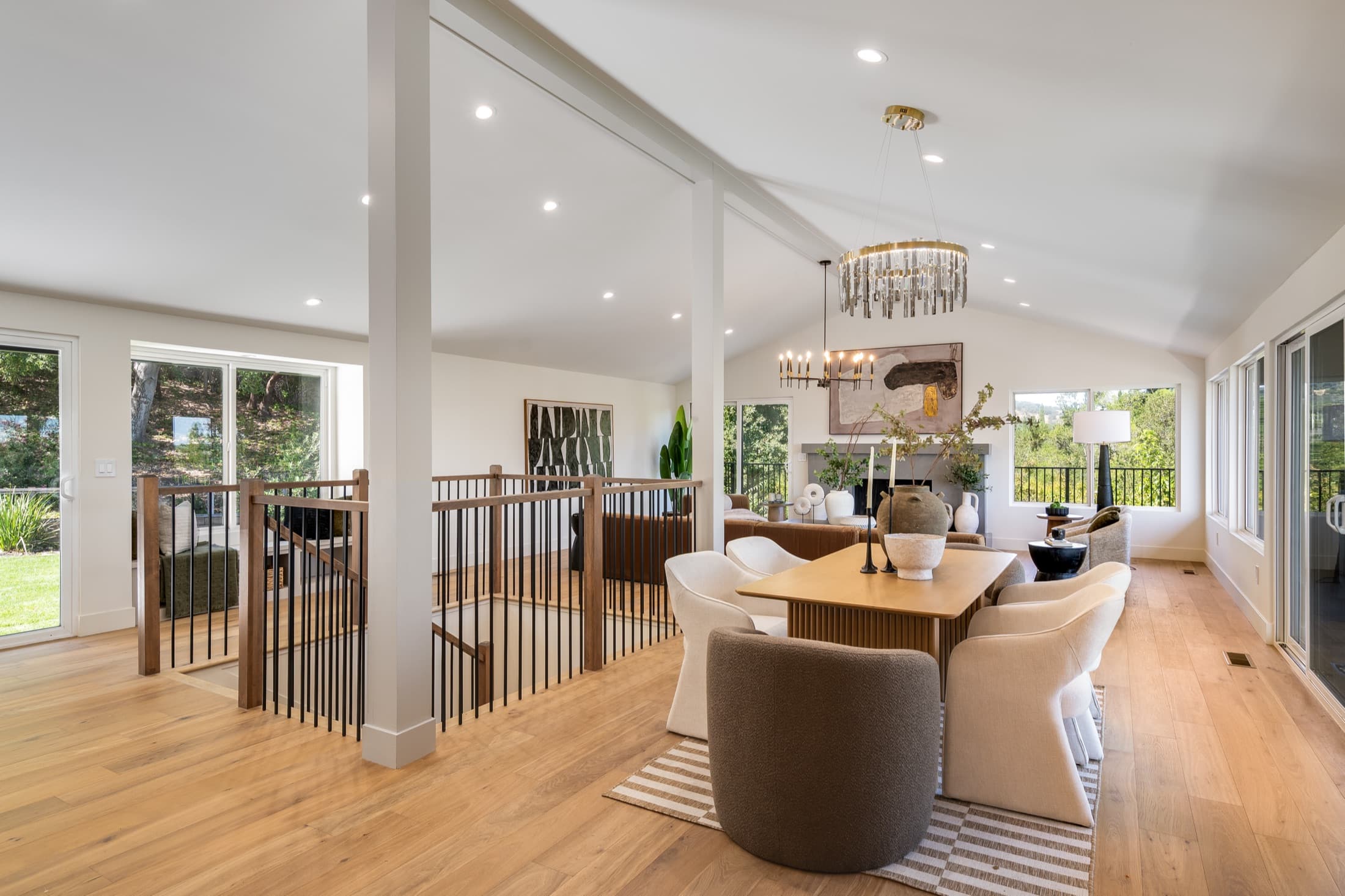 481 Montcrest Place. The dining area beneath the vault, lit by a crystal pendant.